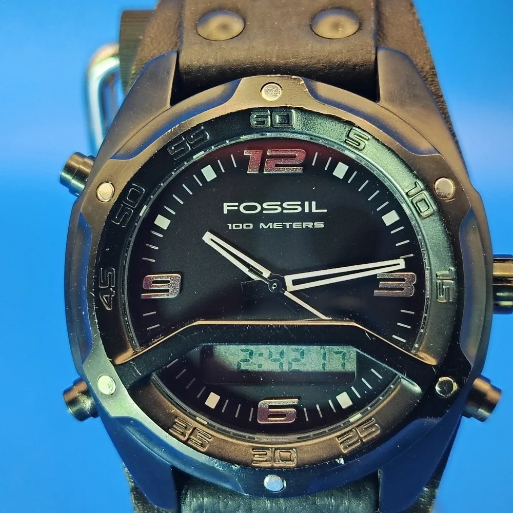 Vintage 2002 Fossil Blue BQ9297 ANA-Digi 40mm Mens Quartz‎ Watch Leather Cuff